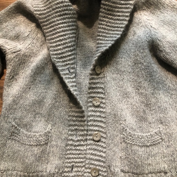 Brandy Melville Grey Cardigan - Picture 2 of 3